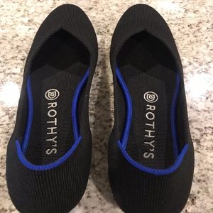 Rothy's The Flat in Black Solid size 8